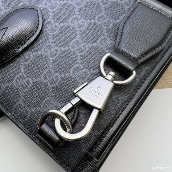 First bag ru GUCCI Tote Supreme Monogram GG Bag Gucci 0717